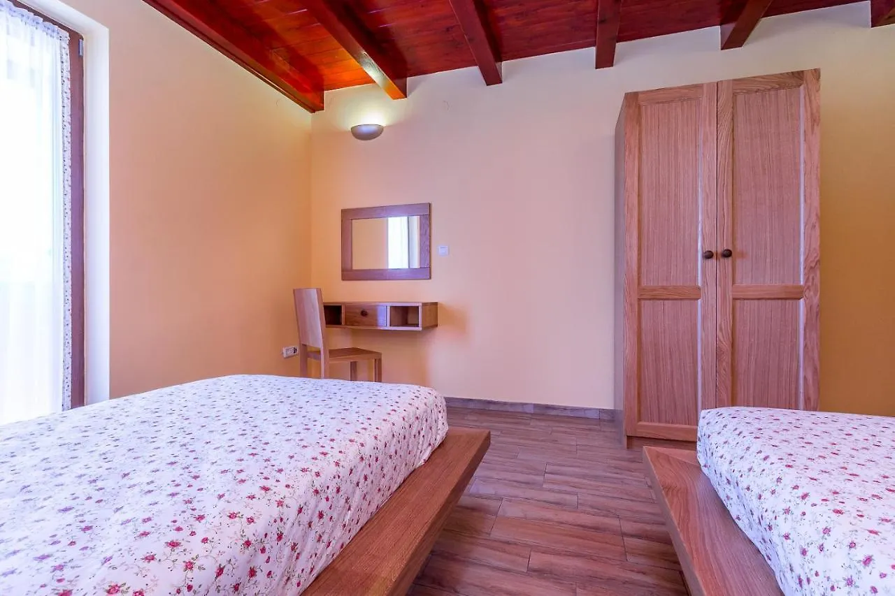 Pool Terrace Relax & Fun Villa Fuma Loborika Croatia